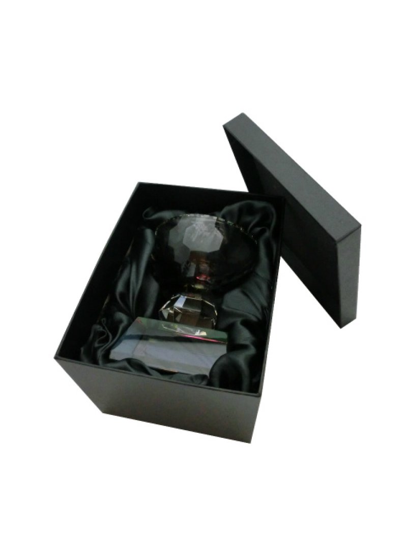 画像6: クリスタルトロフィー　CR-6 　（レインボー加工）【文字入れ：青いプレートにレーザー彫刻】