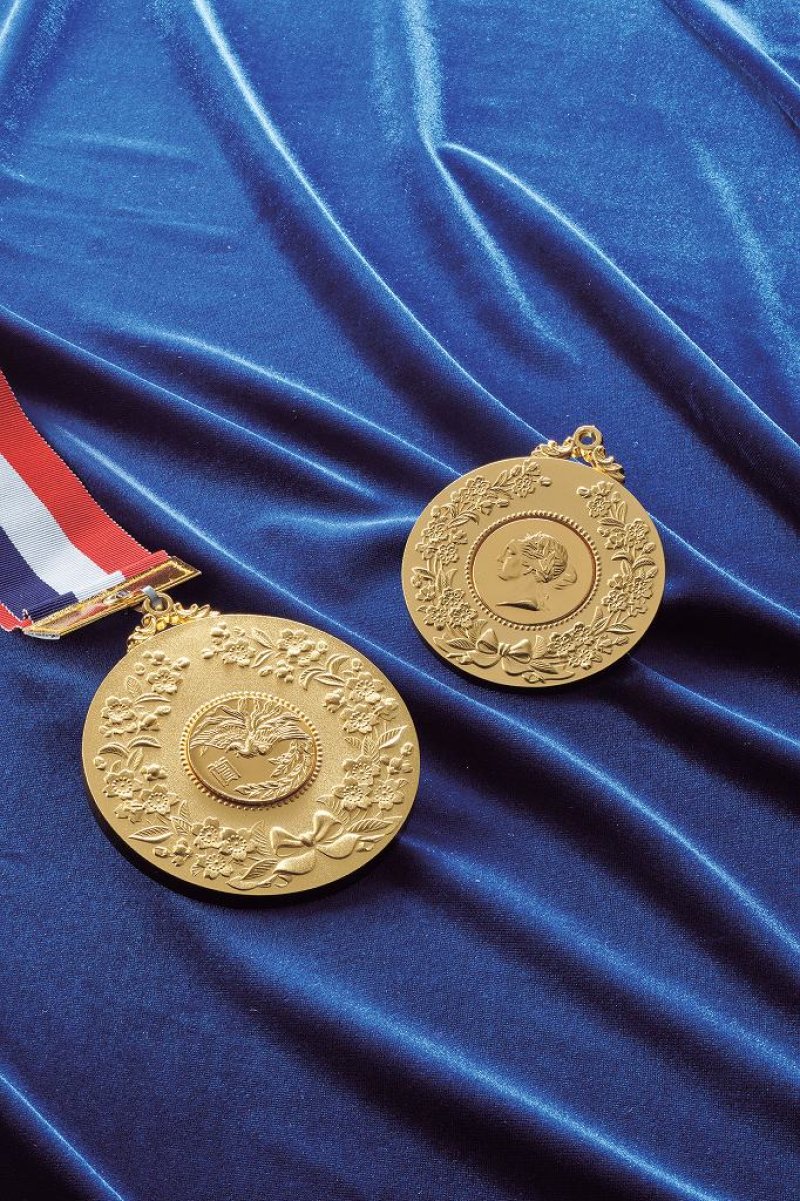 画像6: 桜・さくらメダル　（アンチモニー金属製　/2サイズ・直径65ｍｍと直径80ｍｍ）