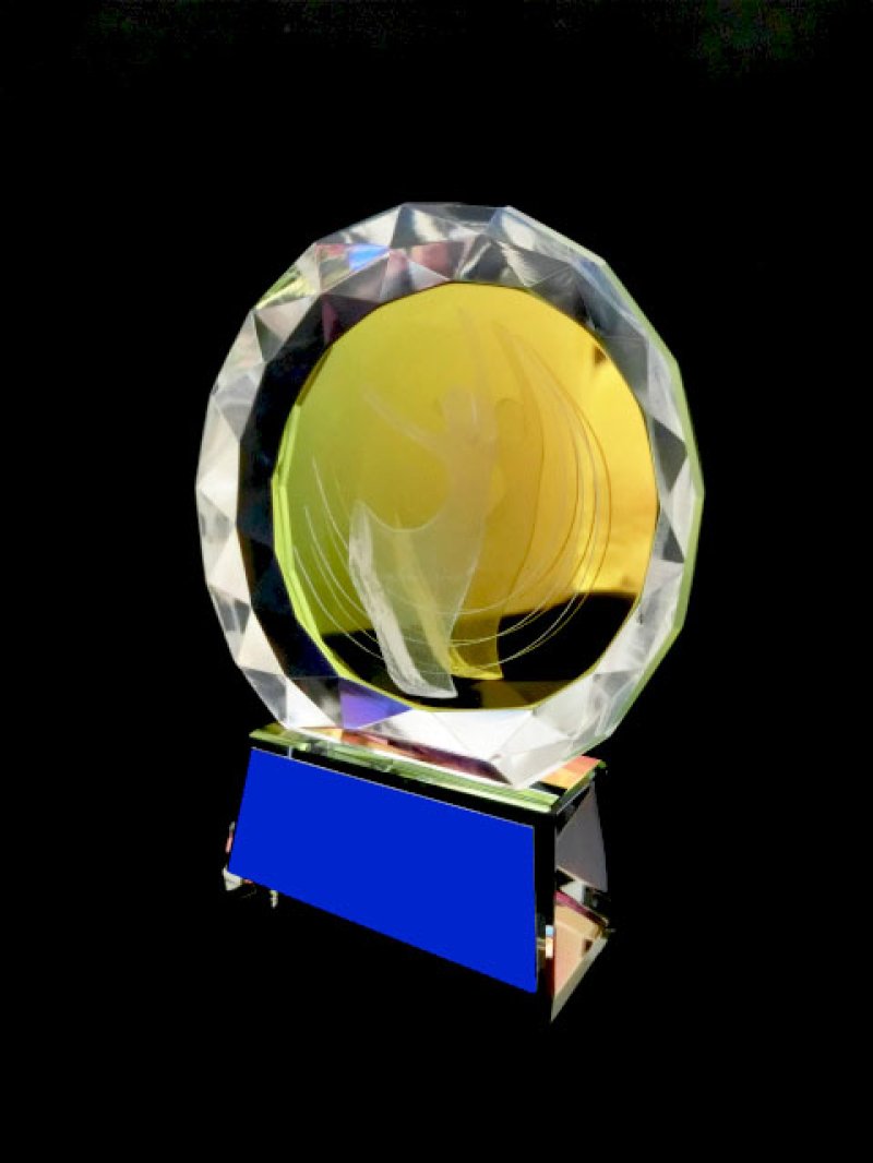 画像4: 3Dデザイン・勝利の女神 (811) クリスタルトロフィー/807 【レインボー加工】