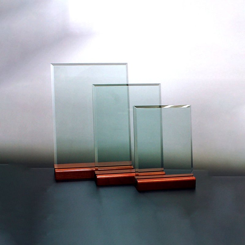 画像9: *文字やロゴをキラキラに表現できるガラス製表彰盾　ガレナ　DSPG-2  /　【ＵＶカラー印刷】＊ソーダガラス製　表彰盾　大きめ・ガラス厚み10mm！（３サイズ）