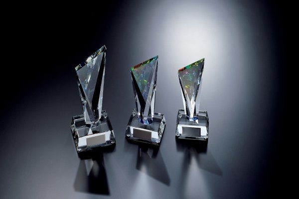 画像6: クリスタルトロフィー　B503　（レインボー加工）【40%OFF】 (6)