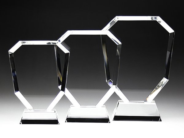 画像2: クリスタルトロフィー　盾タイプ　DP-2　/ 【サンドブラスト彫刻】　または 【UV印刷】 (2)