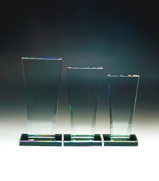 画像3: ホワイトガラストロフィー/レインボー加工　WCR-38　/　【サンドブラスト彫刻】　または　【UVカラー印刷】 (3)