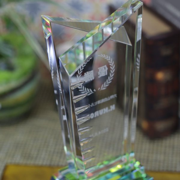 画像5: クリスタルトロフィー　CR-2 /　レインボー加工　【2Dレーザー彫刻】 (5)