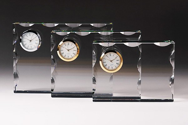 画像2: 時計付 時計付　クリスタル製　メモリアルオブジェ DT-16（レインボー加工）/ 【サンドブラスト彫刻】または【ＵＶカラー印刷】 (2)