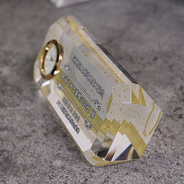 画像9: 時計付　クリスタル製　メモリアルオブジェ　コンパクトタイプ　DT-8　/　【サンドブラスト彫刻】 または【UVカラー印刷】 (9)