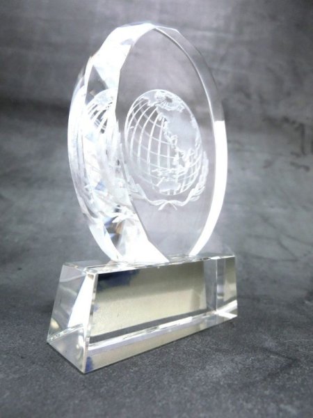 画像5: 2Dデザイン　地球　クリスタルトロフィー / 811  (5)
